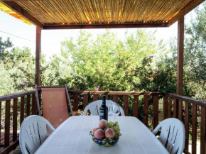 Гостиница Sun drenched estate close to Sciacca just 7km from the beach, Шакка